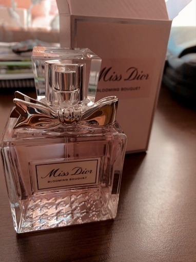 Picture of Miss Dior Qadın Parfümü  100Ml